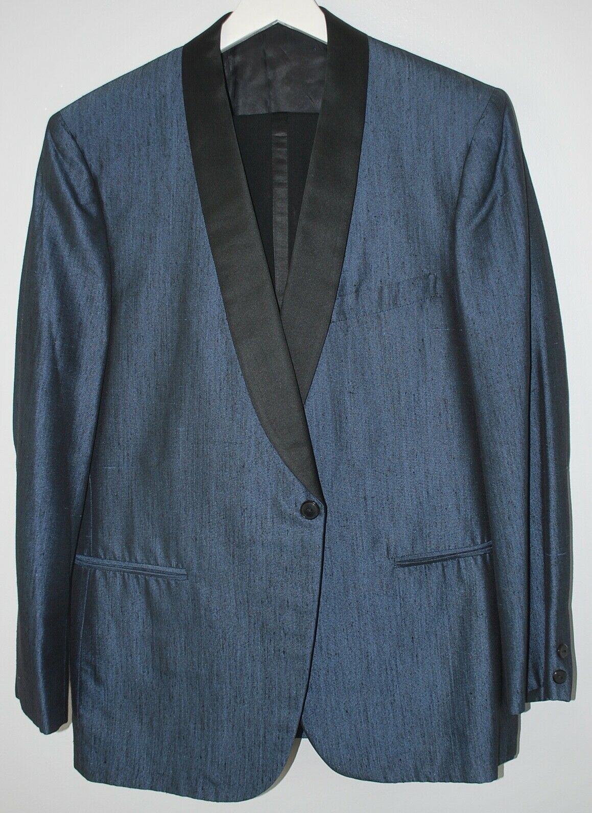 Vintage 1960s Blue Sharkskin Tuxedo After Six 40r 33x30 W/cummerbunds